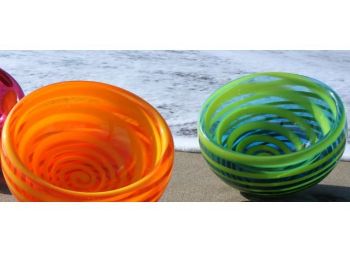 Picture of Spiral Bubble Bowls